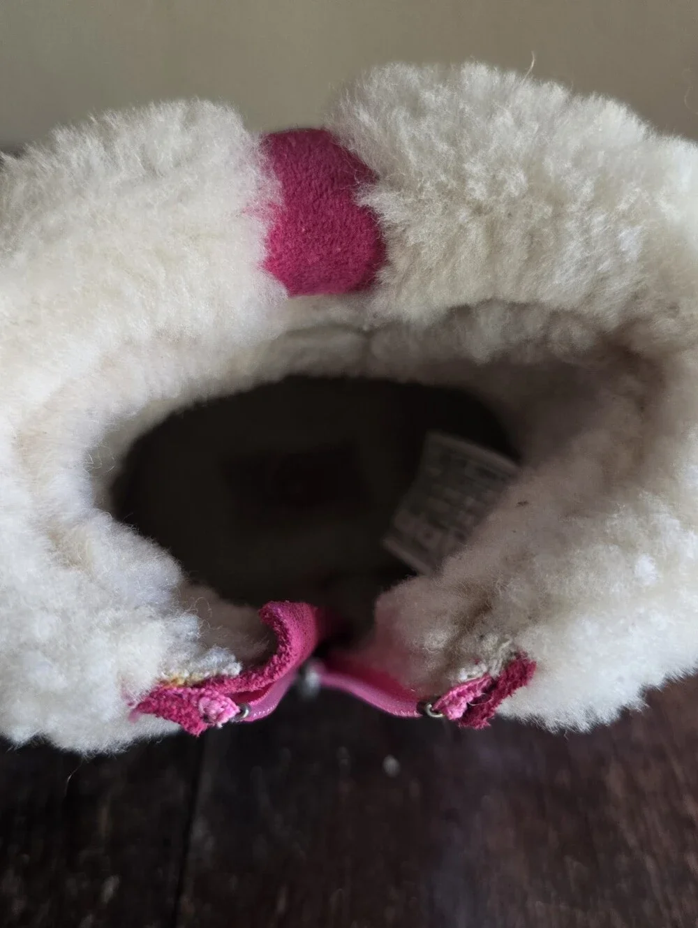 UGG Ramona Toddler 4/5 Girl Bootie Boots Shoes Hot Pink Winter Sheepskin